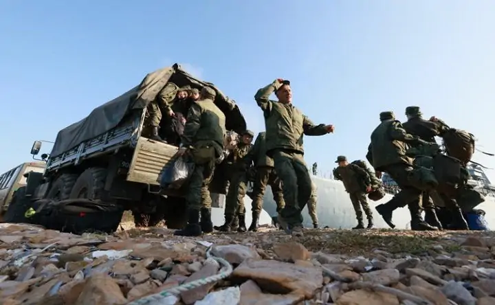 Военнослужащие. Фото Юрия Смитюка, ТАСС