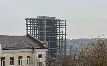 Долгострой на Красноармейской. Фото donnews.ru