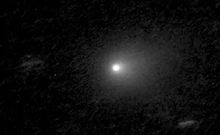 Комета. Фото Лаборатории солнечной астрономии (ИКИ РАН и ИСЗФ СО РАН)