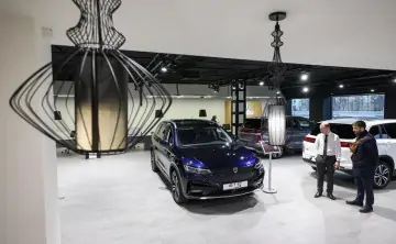 Автосалон. Фото Артема Геодакяна,ТАСС