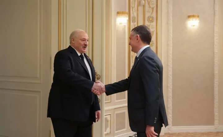 Александр Лукашенко и Юрий Слюсарь. Фото пресс-службы губернатора Ростовской области