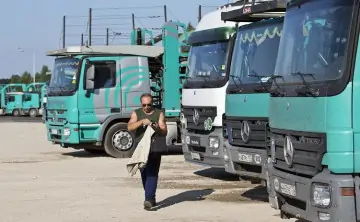 Грузовики. Фото Павел Головкин, ТАСС