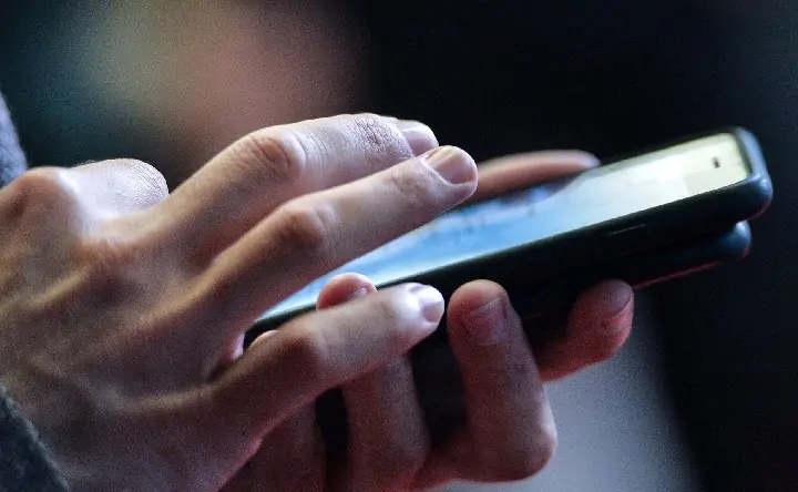 Смартфон. Фото Владимира Песни, РИА Новости