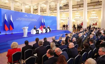 Заседание. Фото пресс-службы Законодательного собрания Ростовской области