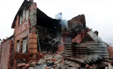 Разрушенный дом в Батайске. Фото пресс-службы губернатора Ростовской области