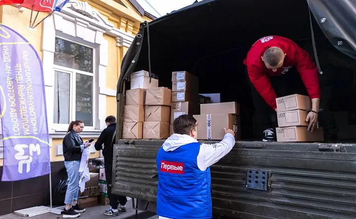 Сбор гуманитарного груза. Фото для иллюстрации из telegram-канала главы Ростова Александра Скрябина