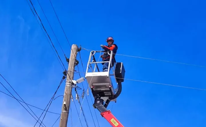 Работа на сетях. Фото «Россети Юг»