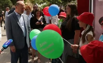 Александр Скрябин на празднике. Фото администрации Ростова