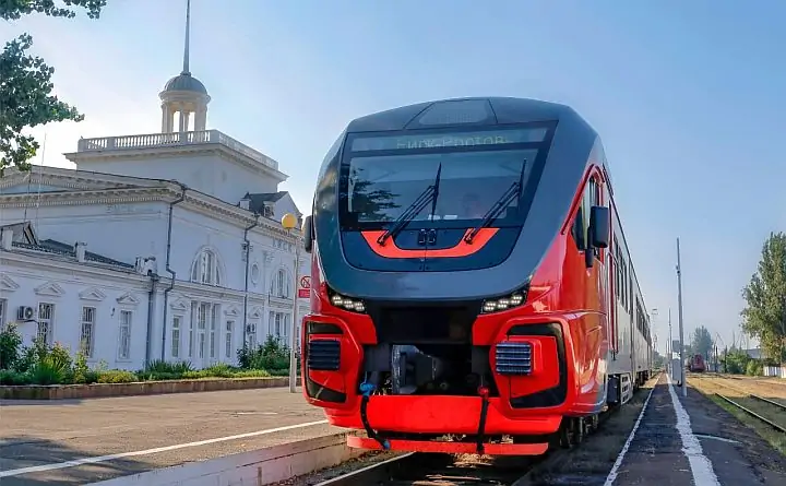 Поезд Ростов — Ейск. Фото пресс-службы СКЖД
