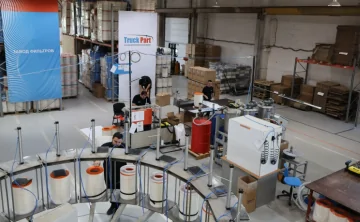 Производство. Фото  Фото администрации Ростова