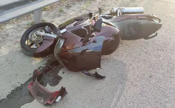 Разбившийся мотоцикл. Фото отдела пропаганды Госавтоинспекции Ростовской области