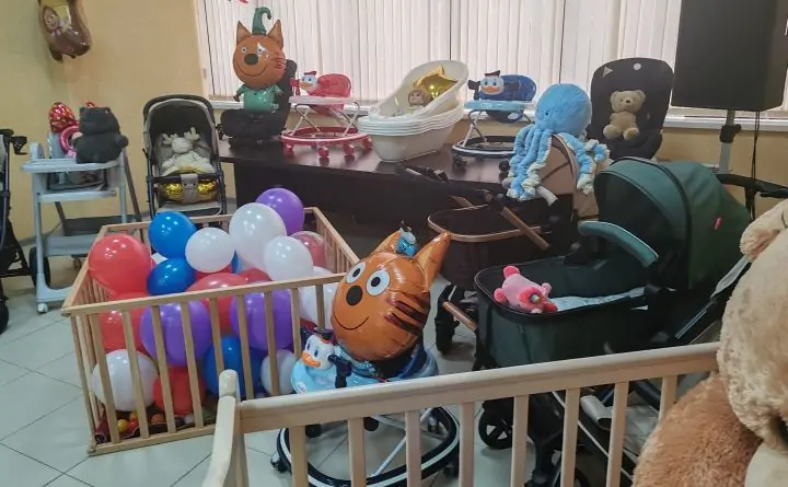 Вещи в одном из пунктов проката. Фото donland.ru