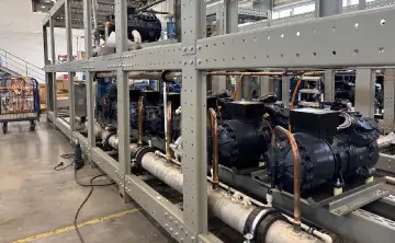 Холодильное оборудование на заводе "Ингениум". Фото donnews.ru