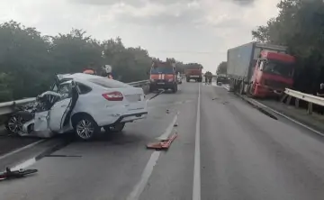 Фото с места ДТП отдела пропаганды ГИБДД по Ростовской области