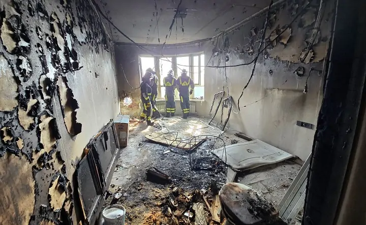 Последствия атаки БПЛА в Ростове. Фото из официального telegram-канала врио губернатора Юрия Слюсаря