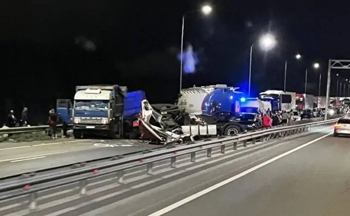 Фото ДТП из Telegram-канала «Трасса М4 Дон»