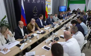 Встреча с представителями делового сообщества. Фото: donland.ru