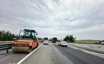 Ремонт на М4 «Дон». Фото отдела пропаганды Госавтоинспекции Ростовской области