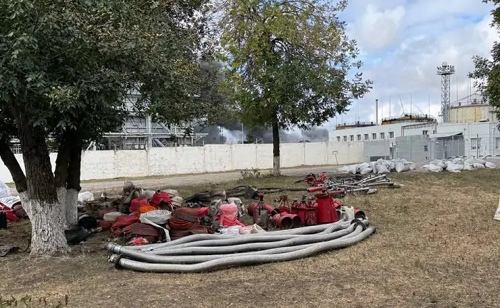 Обстановка на месте пожара. Фото из telegram-канала Юрия Слюсаря