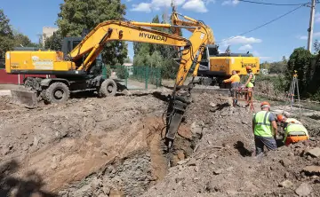 Ремонт канализационного коллектора. Фото donland.ru