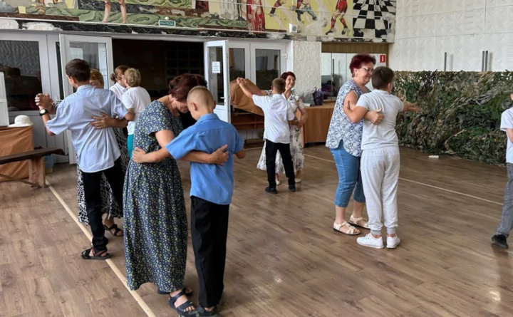 Участники социального проекта. Фото Центра инноваций социальной сферы «Атлас НКО»