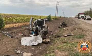 Фото с места ДТП отдела пропаганды УГИБДД по Ростовской области