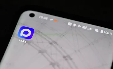 Приложение Max. Фото Владимира Астапковича, РИА Новости