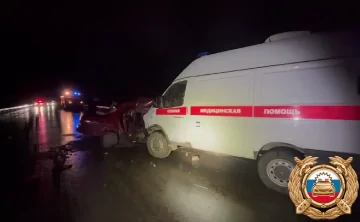 Фото с места ДТП отдела пропаганды УГИБДД по Ростовской области