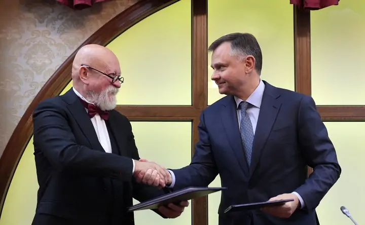 Юрий Слюсарь и Николай Шумаков. Фото с официального сайта правительства Ростовской области