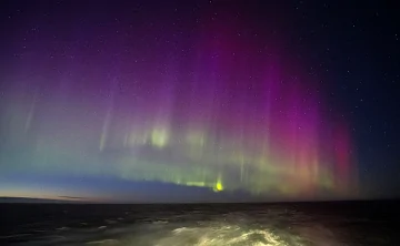 Северное сияние, вызванное магнитной бурей. Фото Global Look Press