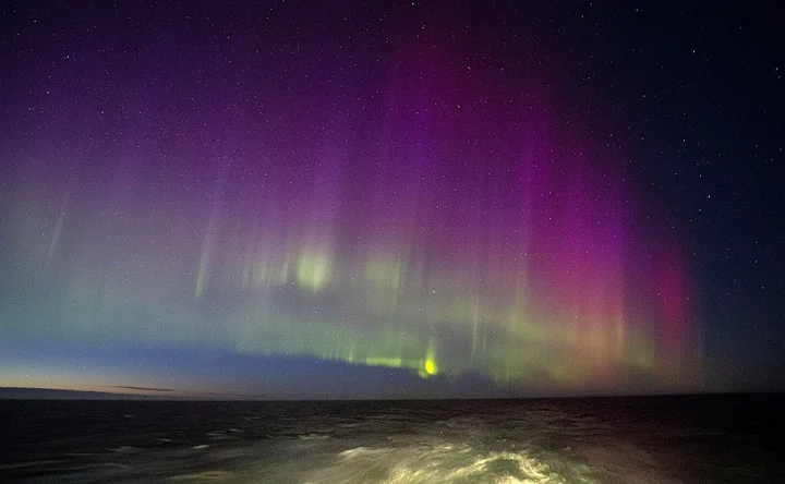 Северное сияние, вызванное магнитной бурей. Фото Global Look Press