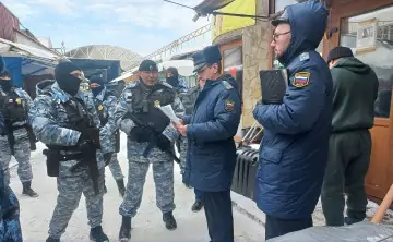 Облава на «Темернике». Фото пресс-службы ГУ ФССП России по Ростовской области