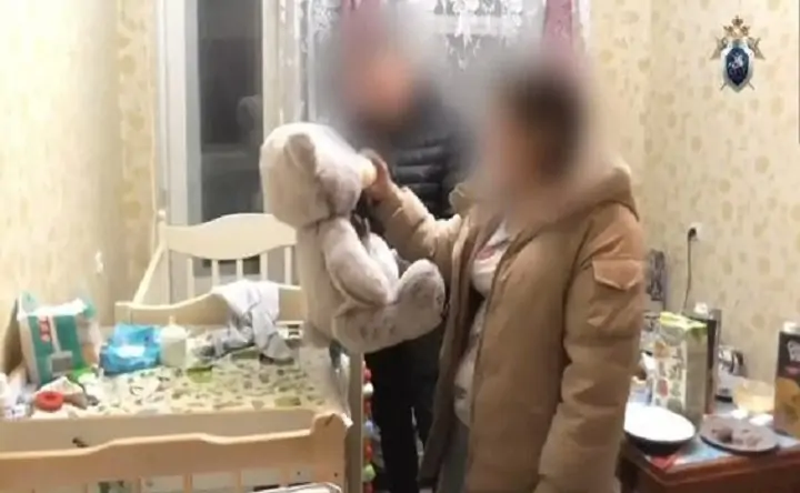 Наталья рассказывает следствию об убийстве ребенка. Фото пресс-службы регионального Следкома