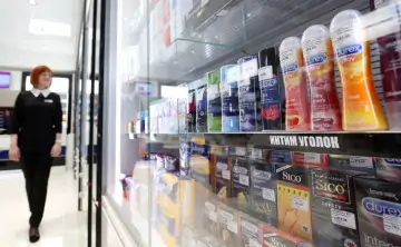 Пероральных контрацептивов аптеки продают больше, чем презервативов. Фото: Кирилл Брага / РИА Новости.