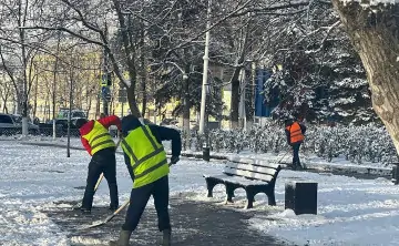 Уборка снега. Фото администрации Новочеркасска