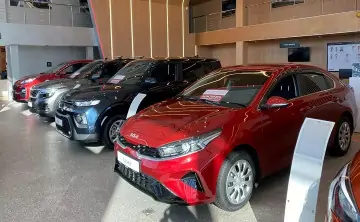 Автомобили. Фото Натальи Дембинской, РИА «Новости»