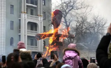 Чучело Масленицы. Фото donland.ru