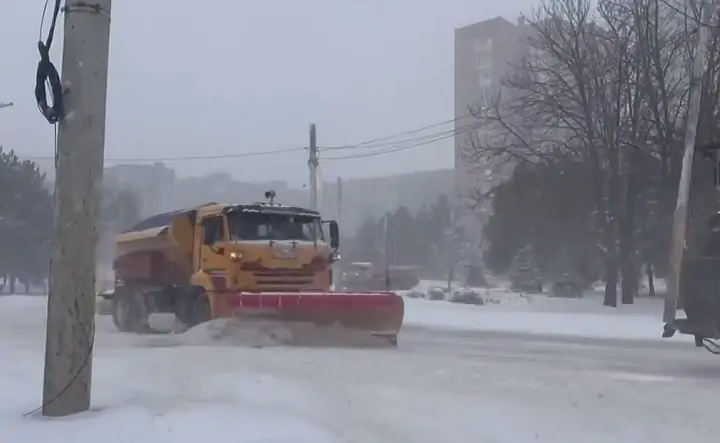 Снегопад в Ростове. Фото из telegram-канала Александра Скрябина