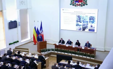 Заседание городской думы. Фото пресс-службы Ростовской городской думы