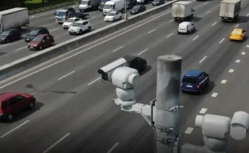 Дорожные камеры. Фото Павла Беднякова, Известия