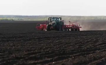 В поле. Фото donland.ru