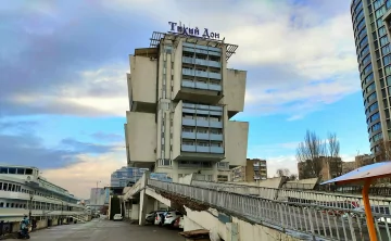 Гостиница «Якорь». Фото Валерия Берняева