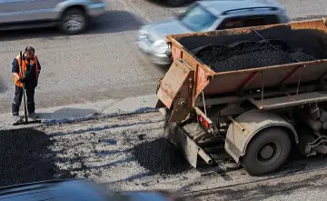 Ремонт дорог. Фото РИА Новости, Алексей Мальгавко