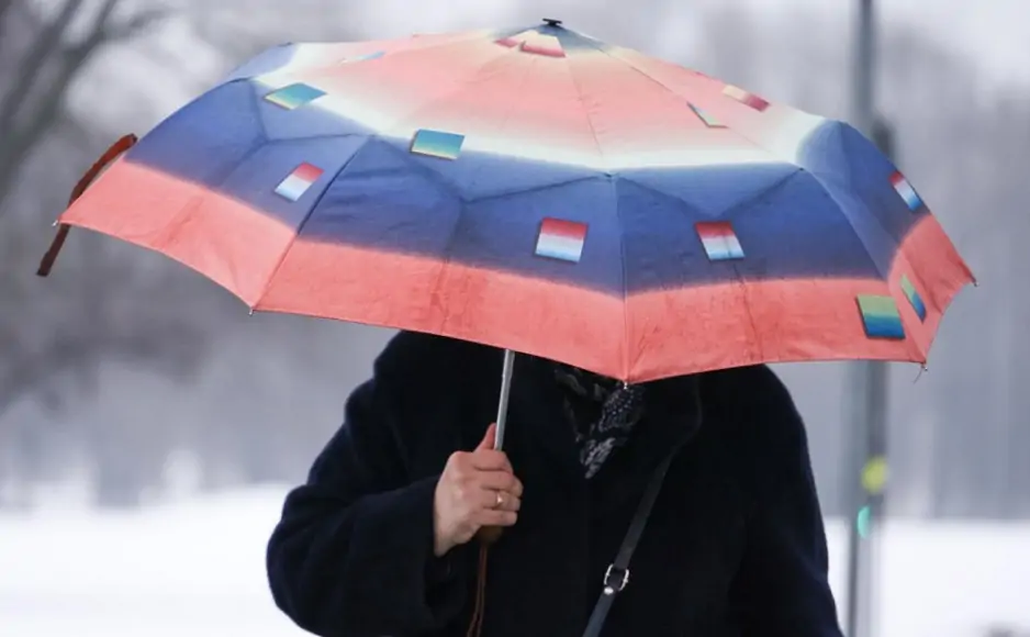 В майские праздники будет дождливо и холодно. Фото Артёма Геодакяна, ТАСС