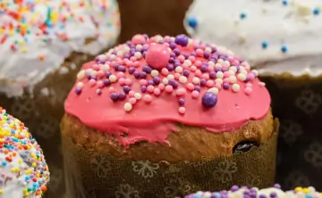 Регион оказался вторым в России по росту цен на куличи. Фото Сергея Мальгавко, ТАСС