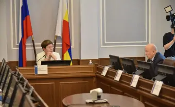 Большинство жалоб поступило от бойцов СВО. Фото заксобрания Ростовской области