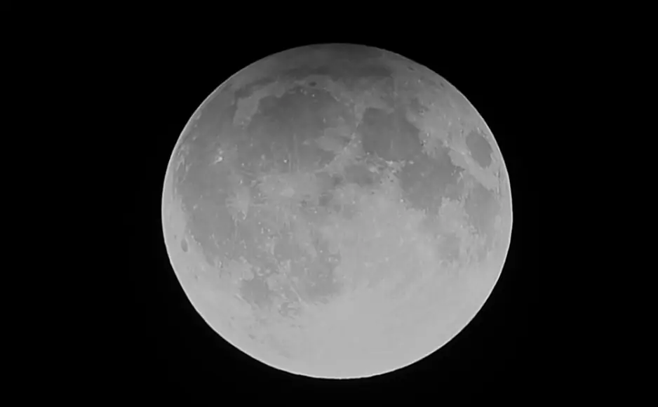 Май оказался богат на астрономические события. Фото Николая Дёмина.