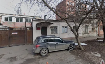 Собственник предлагает построить ТЦ или фудкорт. Фото Google Maps