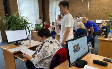 Дополнительные дни отпуска смогут специалисты, которые проработали в соответствующей должности более пяти лет. Фото для иллюстрации donland.ru