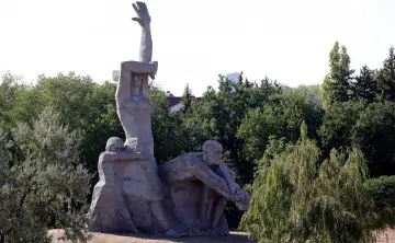 Вторую зону расположили между железной дорогой, Аккуратной и Тростниковым. Фото donland.ru